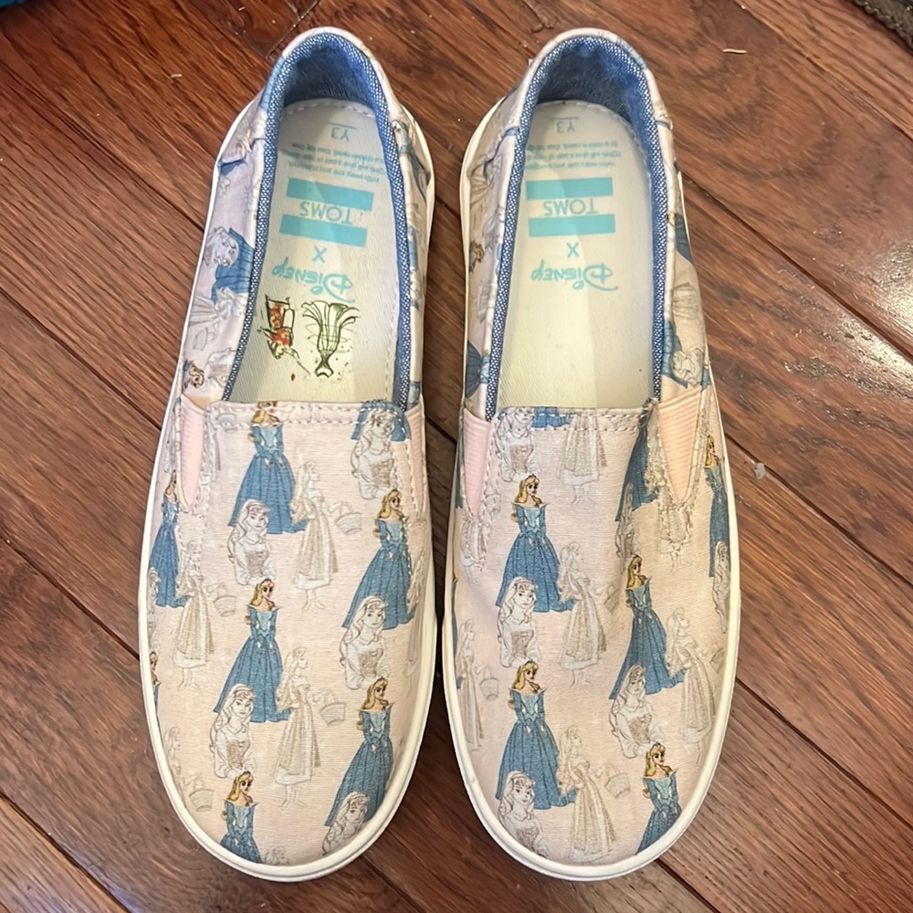 Never worn Disney X Cinderella TOMS (girls)